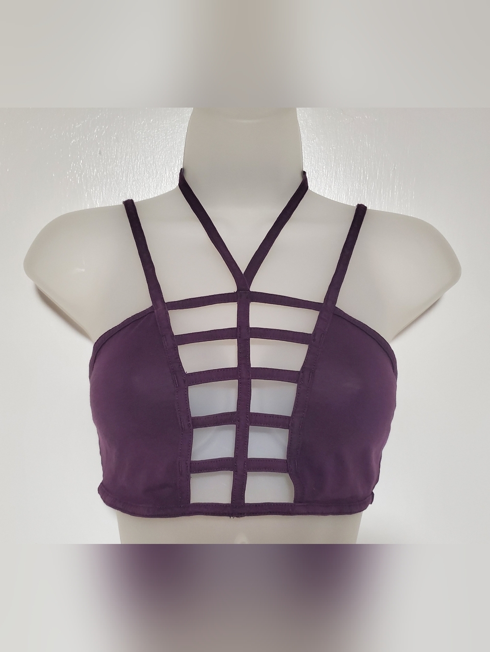 🆕️ Express One Eleven Strappy Bralette, Sz M